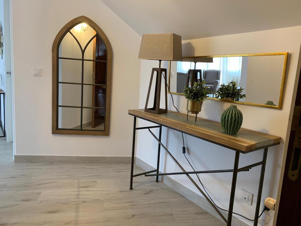 Apartamento Los Arcos ยาเนส ภายนอก รูปภาพ
