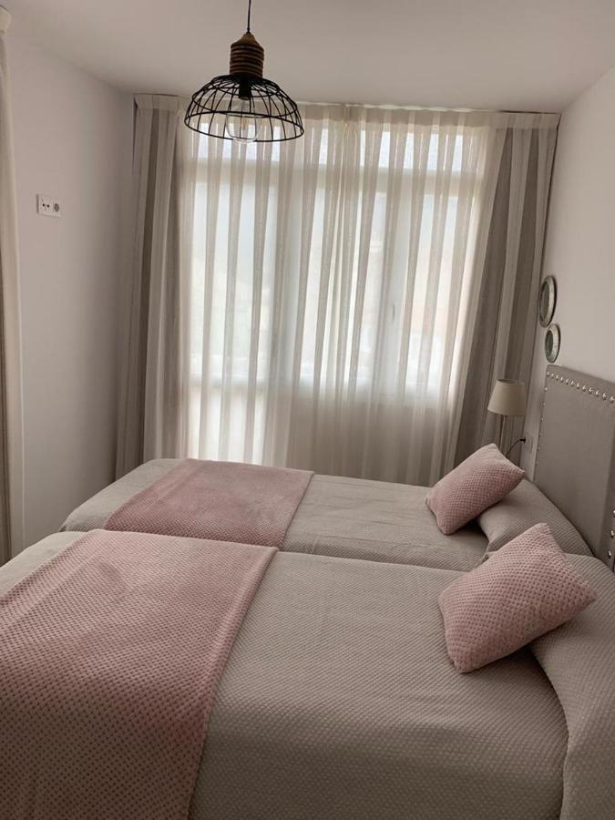 Apartamento Los Arcos ยาเนส ภายนอก รูปภาพ