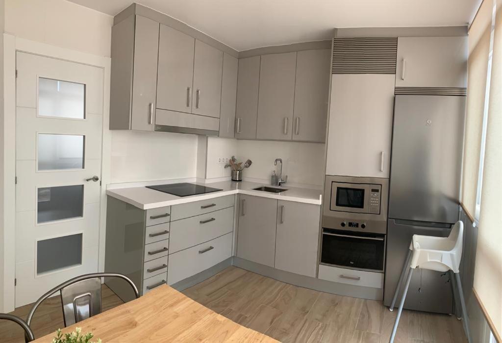 Apartamento Los Arcos ยาเนส ภายนอก รูปภาพ